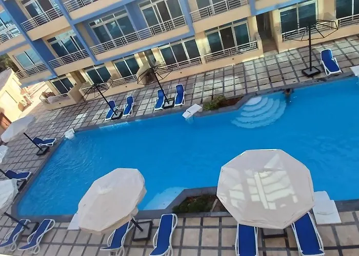 Mirage Bay Aquapark And 110 C Minaland Otel